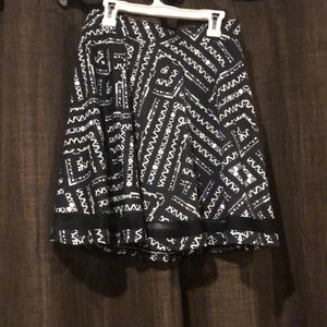 patterned midi skirt